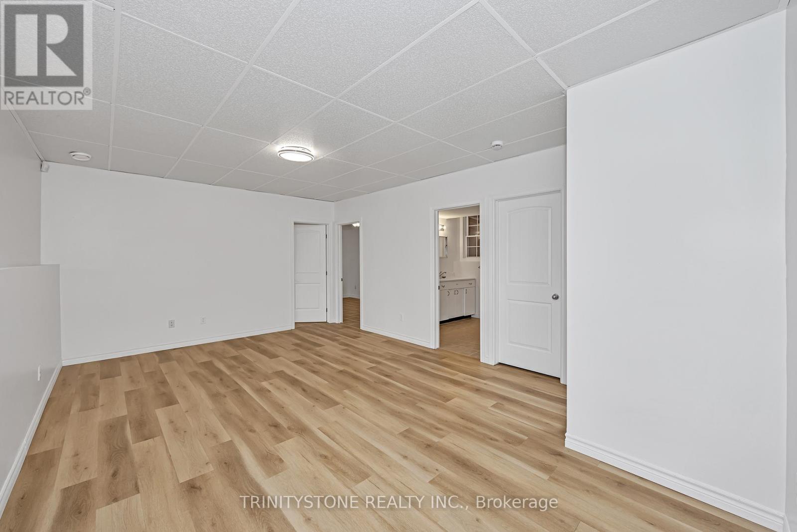 118 Bay Street, Drummond/north Elmsley, Ontario  K7C 4K9 - Photo 23 - X12364750