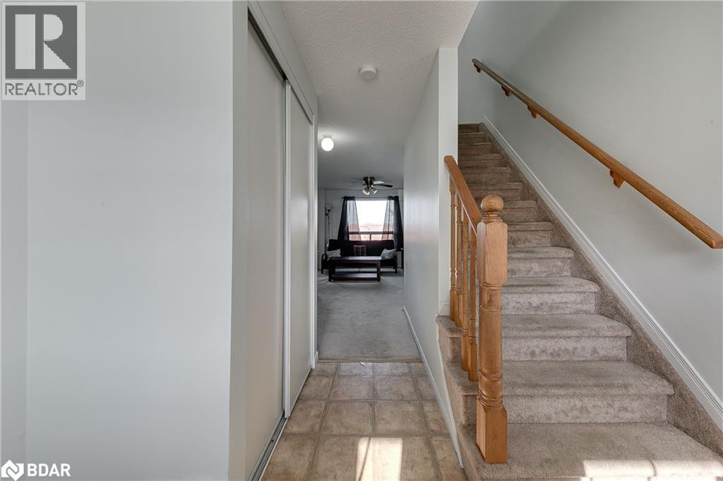 37 Goodwin Drive, Barrie, Ontario  L4N 5Z7 - Photo 5 - 40763383