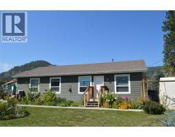 8187 Donaldson Drive, grand forks, British Columbia