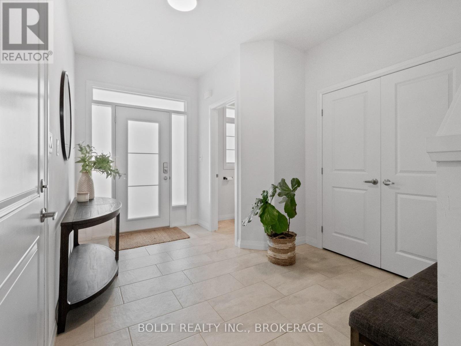Property at 3980 HIGHLAND PARK DRIVE image 4