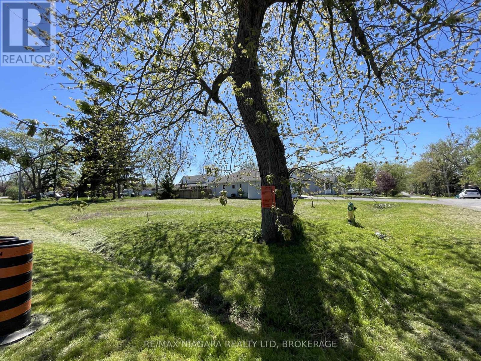 Pt Lt 527 Beechwood Avenue, Fort Erie, Ontario  L0S 1B0 - Photo 2 - X12364809