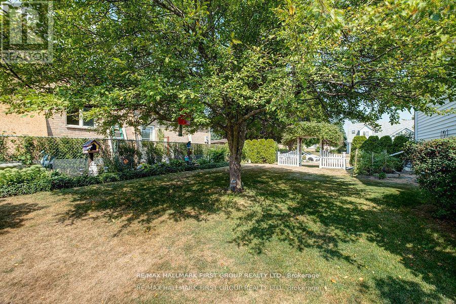 15 Catherine Crescent, Brighton, Ontario K0K 1H0 - Photo 10 - X12364761