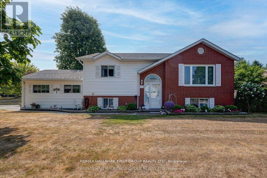15 Catherine Crescent, Brighton, Ontario K0K 1H0 - Photo 2 - X12364761