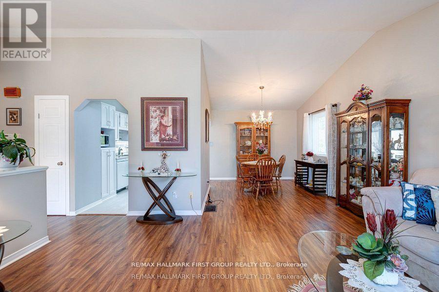 15 Catherine Crescent, Brighton, Ontario K0K 1H0 - Photo 22 - X12364761