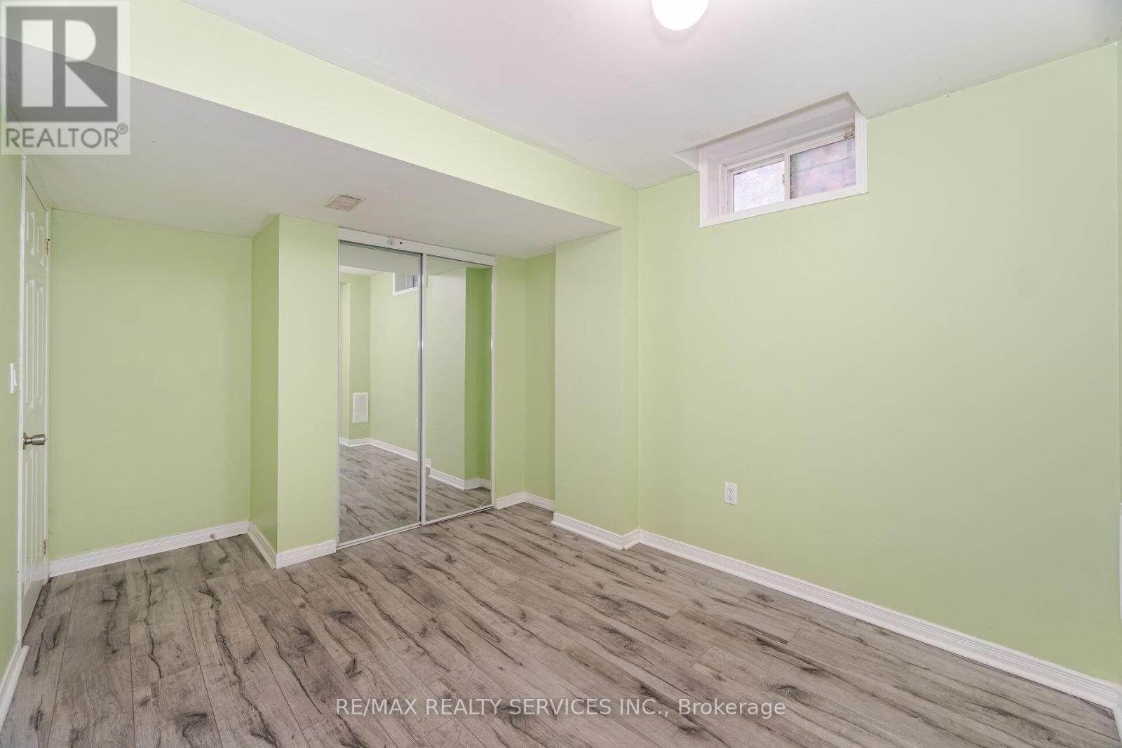 39 Rattlesnake Road, Brampton, Ontario  L6R 3B9 - Photo 42 - W12364663