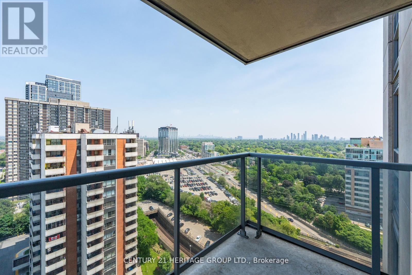 2002 - 5 Michael Power Place, Toronto, Ontario M9A 0A3 - Photo 33 - W12364671