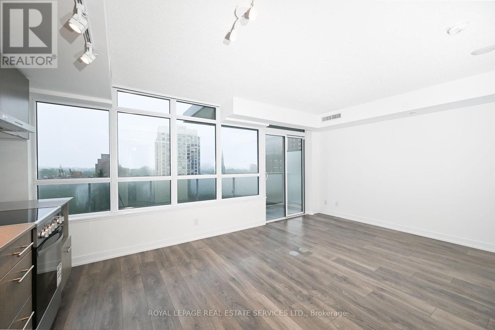 808 - 365 Church Street, Toronto (Church-Yonge Corridor), Ontario  M5B 1H6 - Photo 16 - C12364747