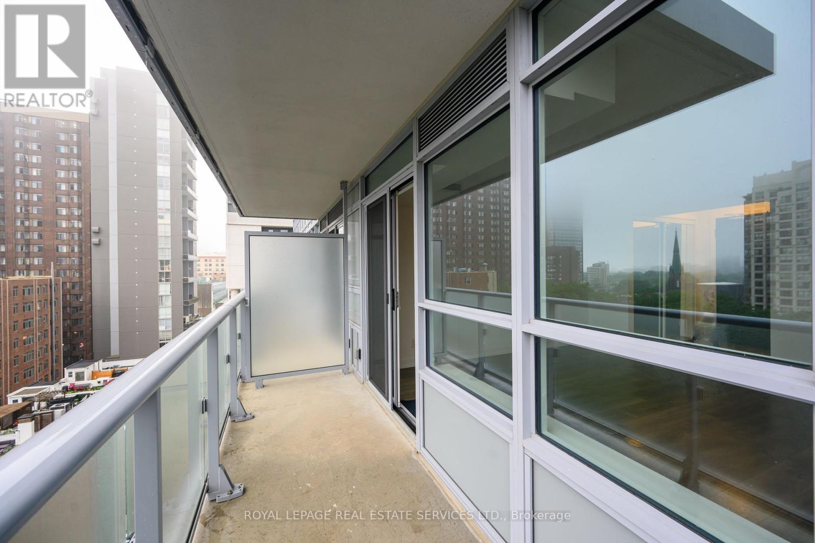 808 - 365 Church Street, Toronto (Church-Yonge Corridor), Ontario  M5B 1H6 - Photo 21 - C12364747