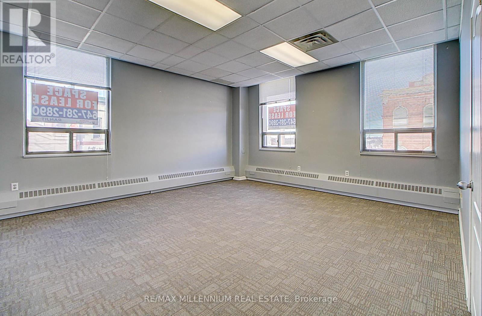 304 - 101 Dundas Street, Whitby, Ontario  L1N 2M2 - Photo 8 - E12364703