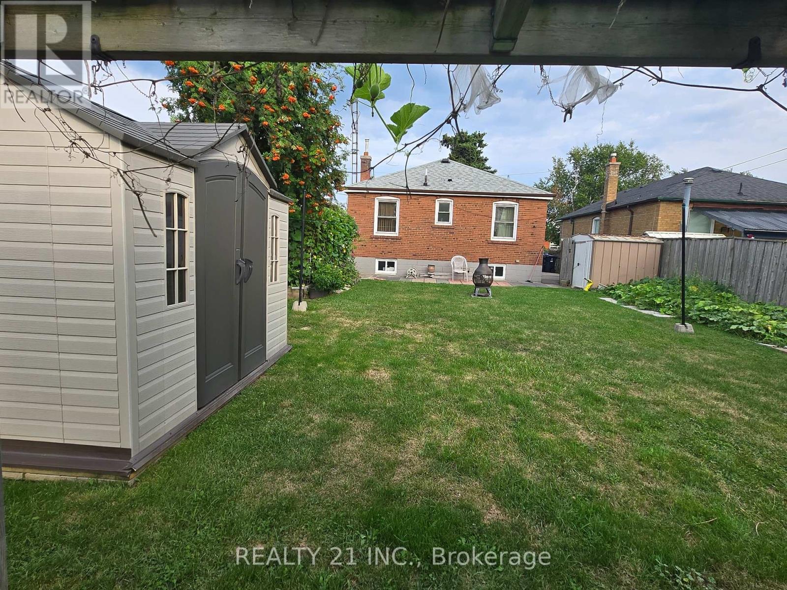 30 Ordway Road, Toronto, Ontario  M1K 4J4 - Photo 10 - E12364754