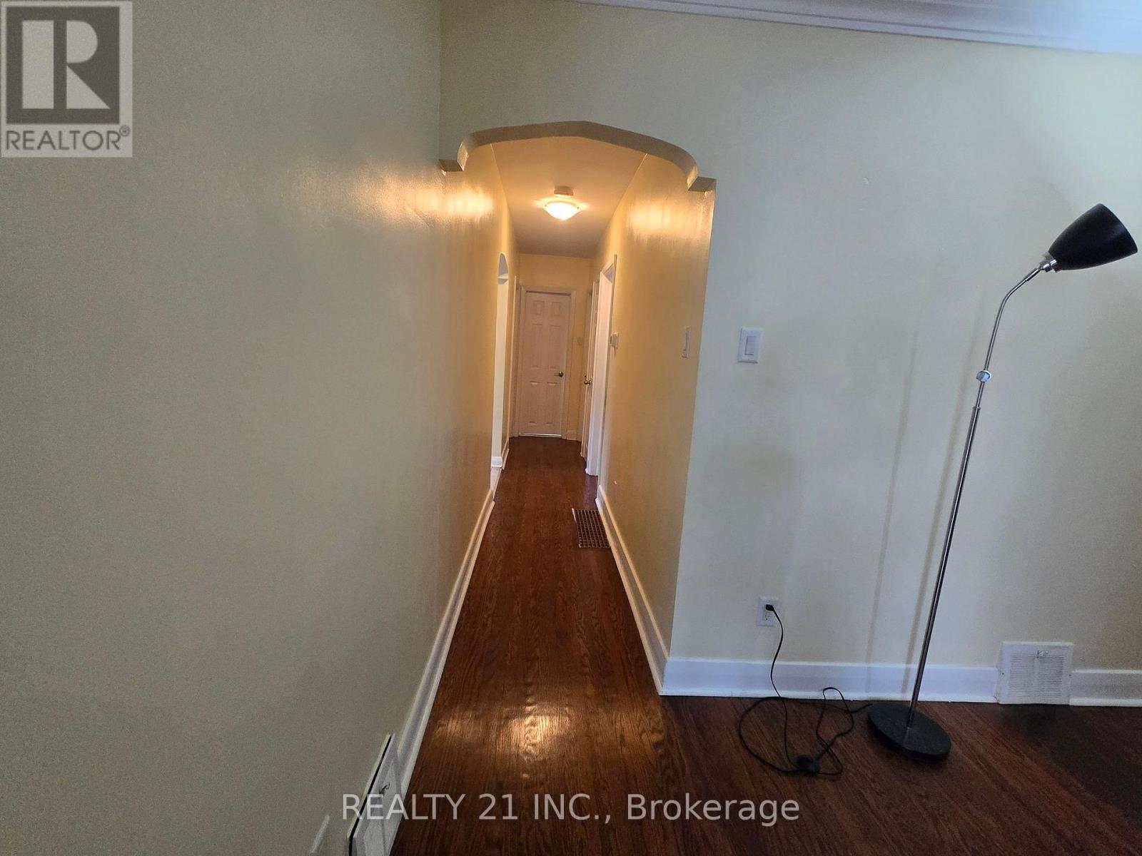30 Ordway Road, Toronto, Ontario  M1K 4J4 - Photo 4 - E12364754