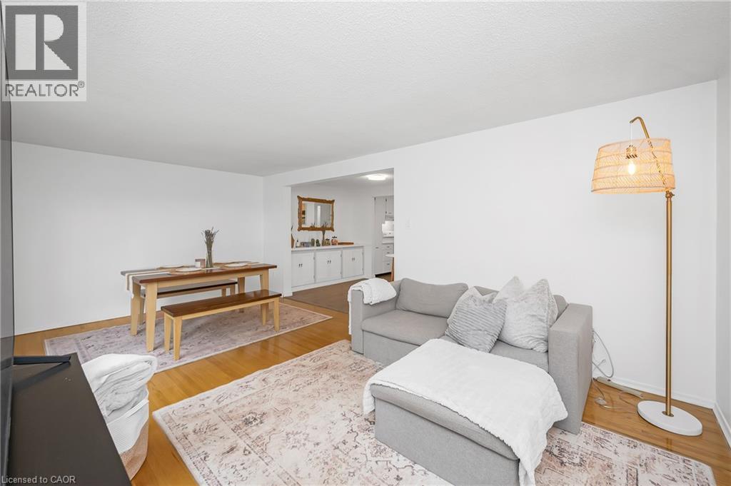 151 Gateshead Crescent Unit# 29, Stoney Creek, Ontario  L8G 3W1 - Photo 11 - 40763546