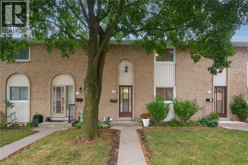 151 Gateshead Crescent Unit# 29, Stoney Creek, Ontario  L8G 3W1 - Photo 2 - 40763546