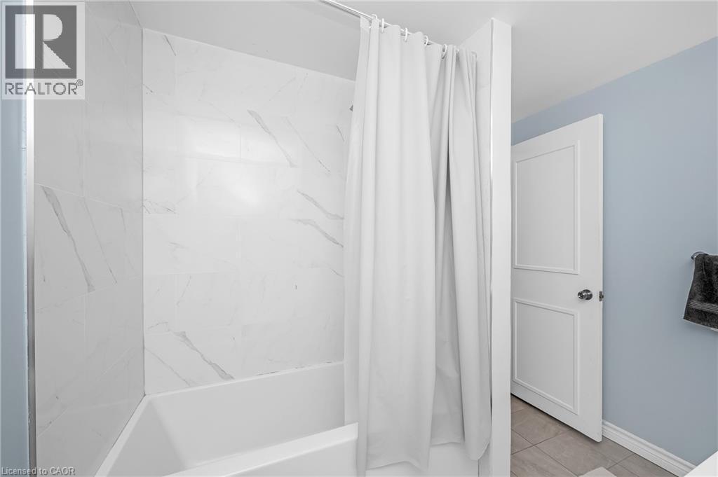 151 Gateshead Crescent Unit# 29, Stoney Creek, Ontario  L8G 3W1 - Photo 22 - 40763546