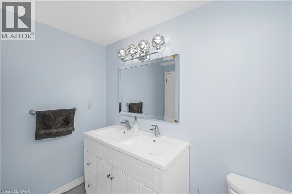 151 Gateshead Crescent Unit# 29, Stoney Creek, Ontario  L8G 3W1 - Photo 23 - 40763546