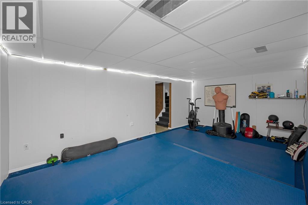 151 Gateshead Crescent Unit# 29, Stoney Creek, Ontario  L8G 3W1 - Photo 28 - 40763546