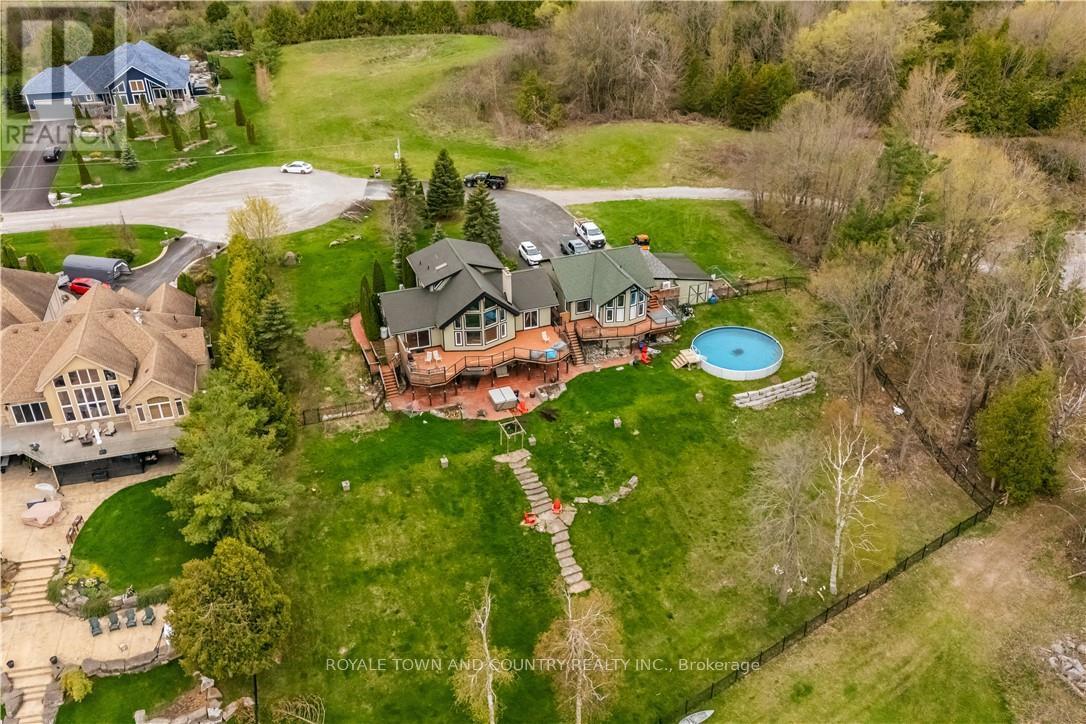 151 Peller Court, Kawartha Lakes, Ontario  K0M 1A0 - Photo 3 - X12364887