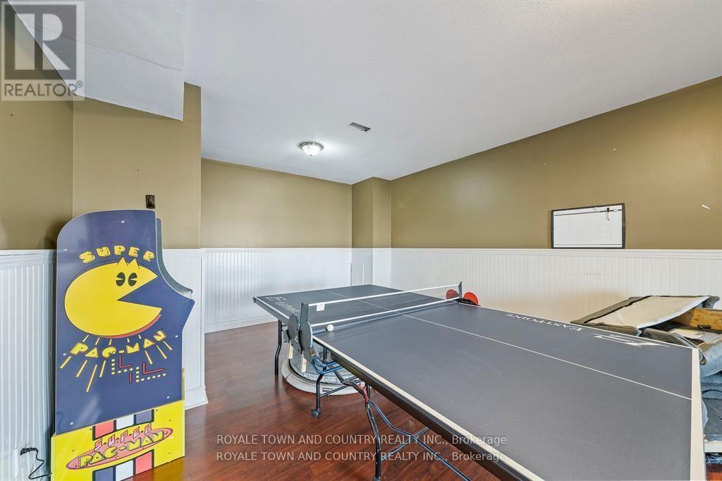 151 Peller Court, Kawartha Lakes, Ontario  K0M 1A0 - Photo 36 - X12364887