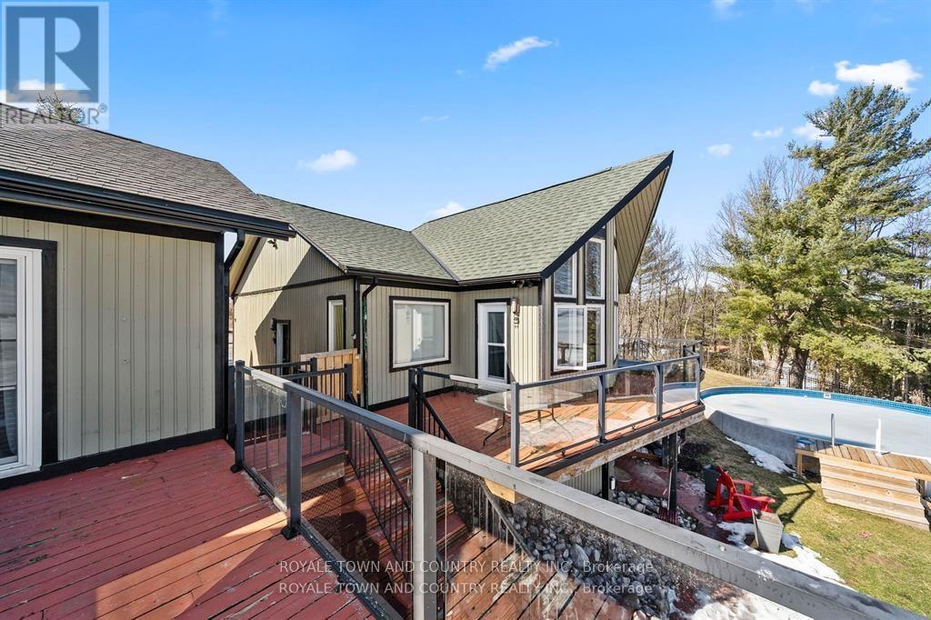 151 Peller Court, Kawartha Lakes, Ontario  K0M 1A0 - Photo 44 - X12364887