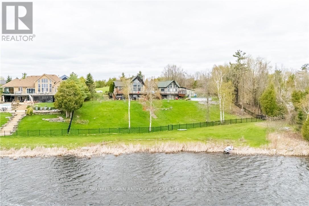 151 Peller Court, Kawartha Lakes, Ontario  K0M 1A0 - Photo 46 - X12364887