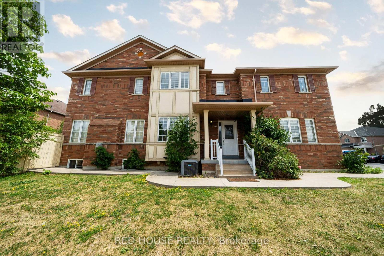 Property at 78 PASSFIELD TRAIL image 1