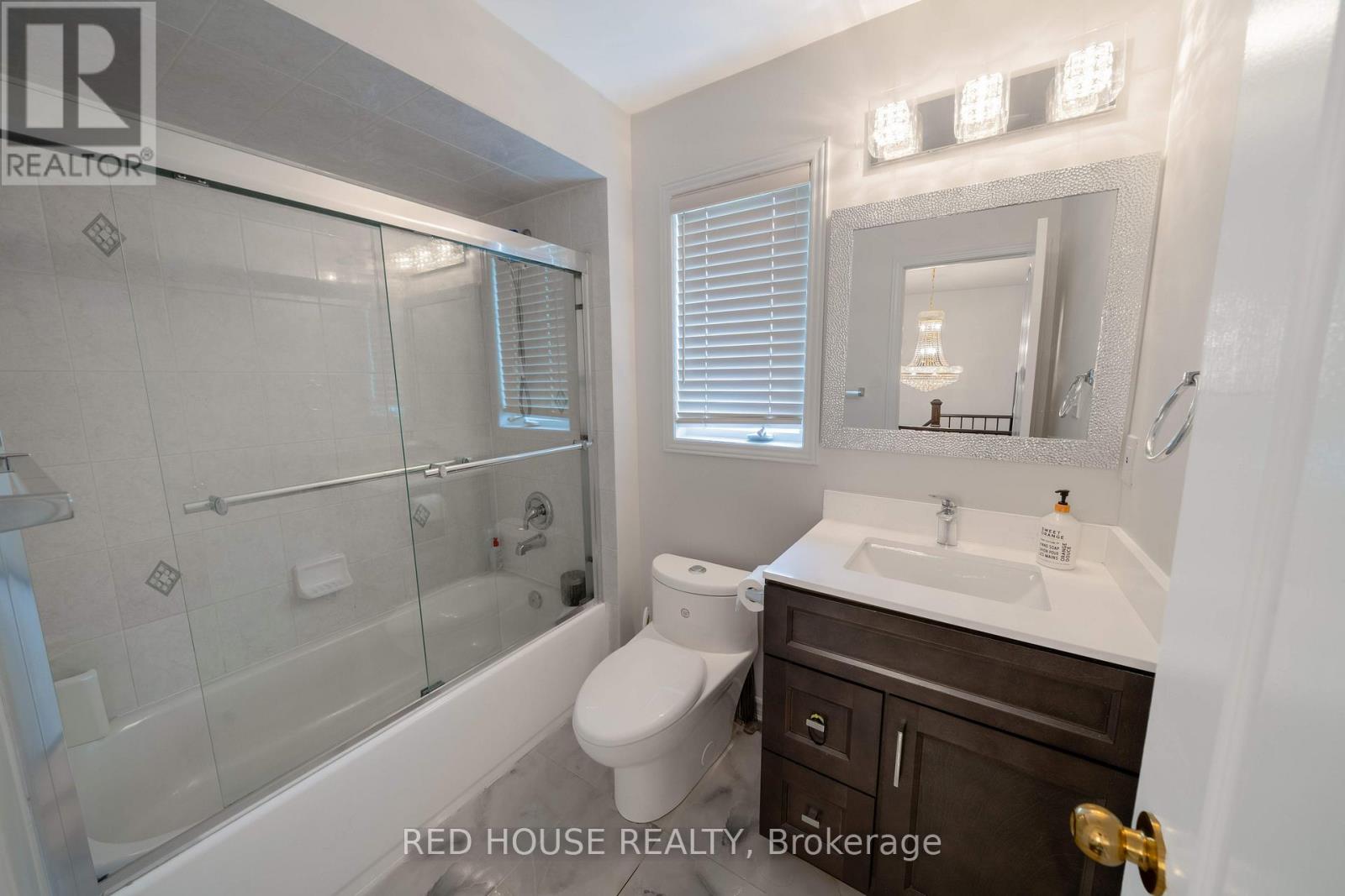 78 Passfield Trail, Brampton, Ontario  L6P 1V1 - Photo 35 - W12364823