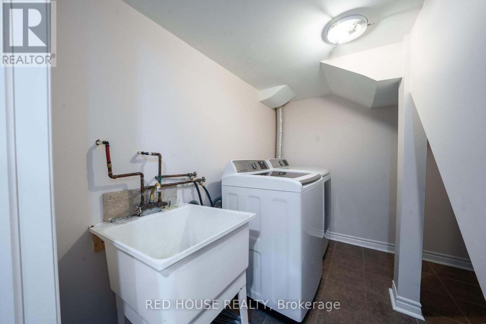 78 Passfield Trail, Brampton, Ontario  L6P 1V1 - Photo 45 - W12364823