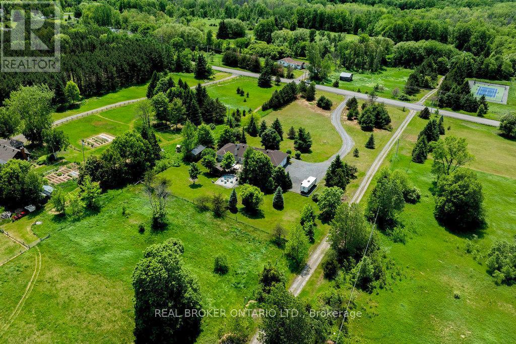 3374 Greenland Road, Ottawa, Ontario  K0A 1T0 - Photo 41 - X12364828