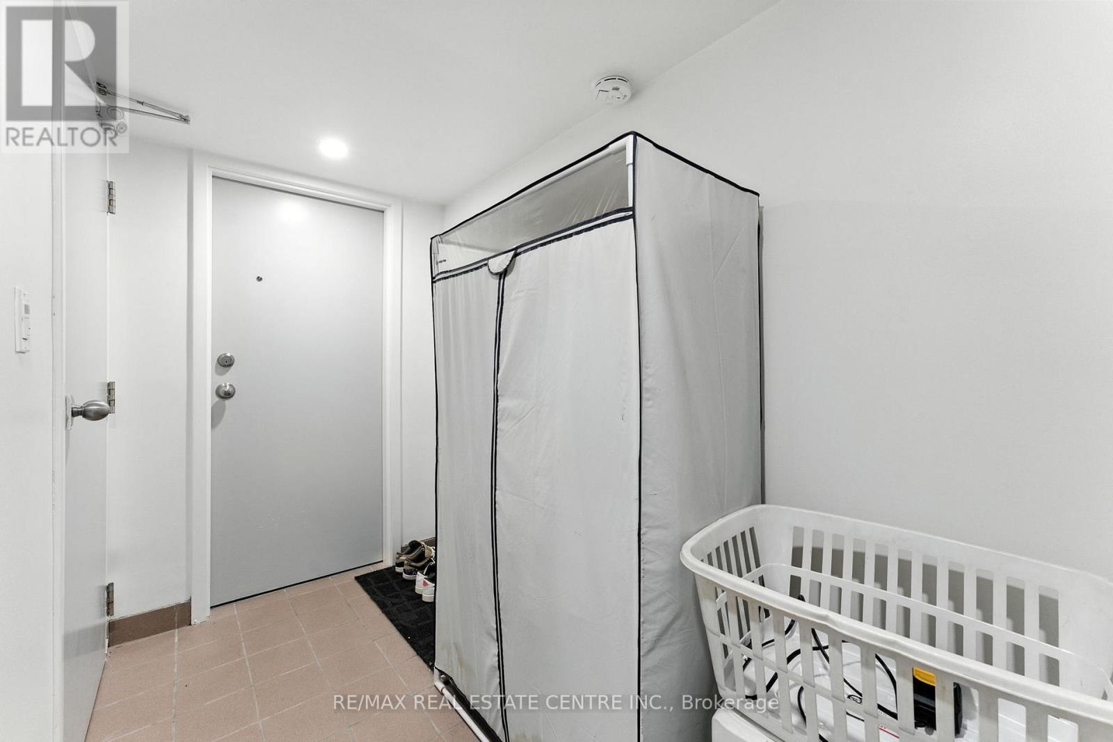 117 Pollock Avenue, Cambridge, Ontario  N1R 2C1 - Photo 25 - X12364714