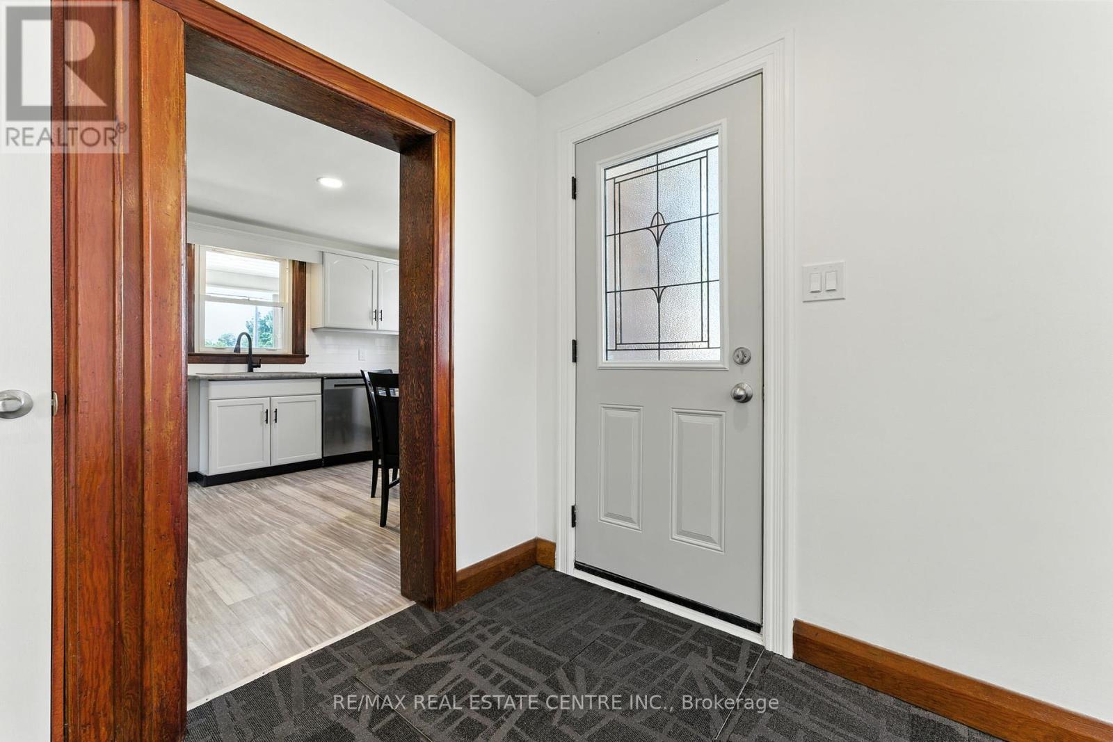 117 Pollock Avenue, Cambridge, Ontario  N1R 2C1 - Photo 7 - X12364714