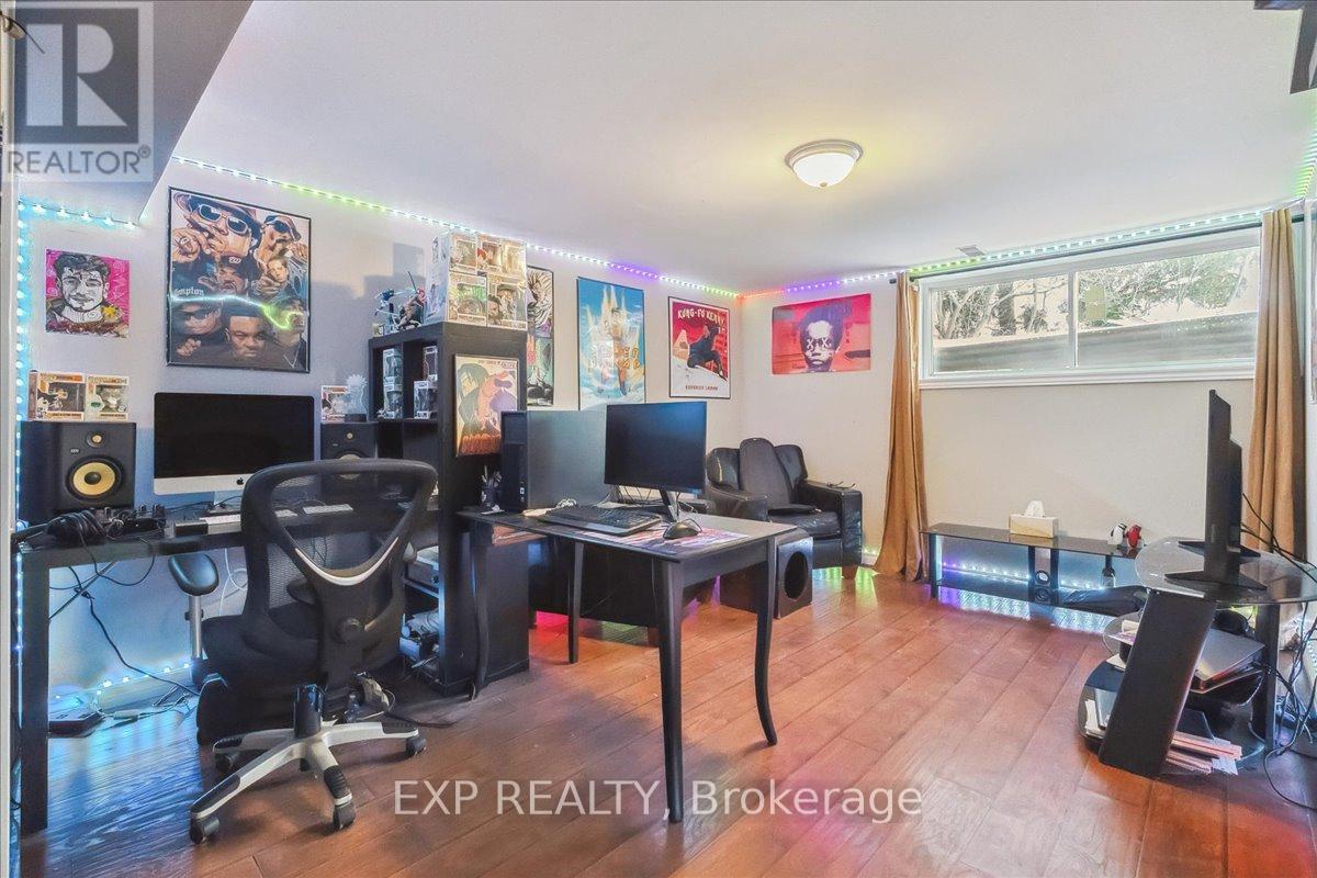 858 Trinity S, Hamilton, Ontario  L0R 1R0 - Photo 21 - X12364757