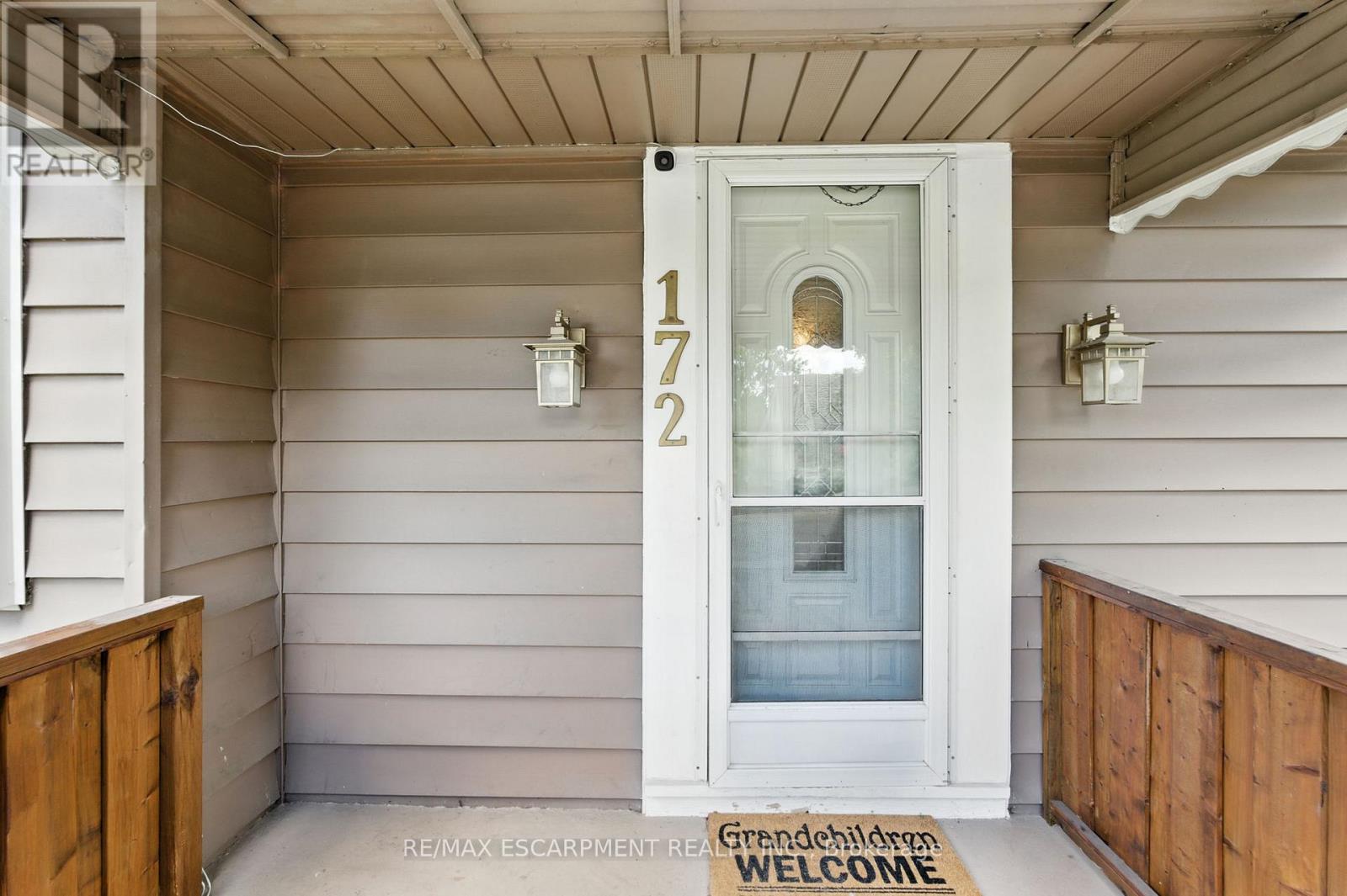 172 Adair Avenue N, Hamilton, Ontario  L8H 6A9 - Photo 7 - X12364820
