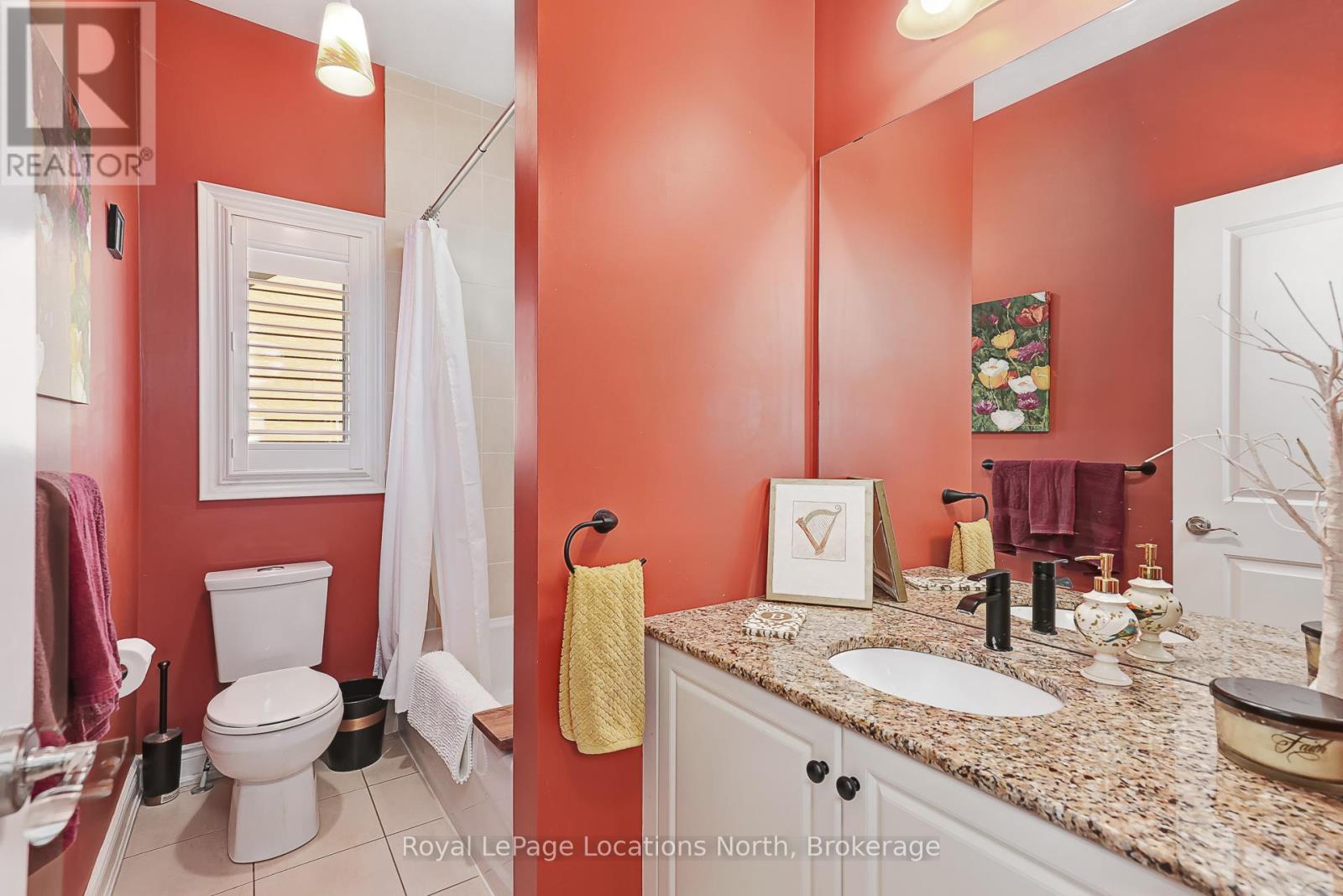 35 Sandy Coast Crescent, Wasaga Beach, Ontario  L9Z 2L2 - Photo 20 - S12364829