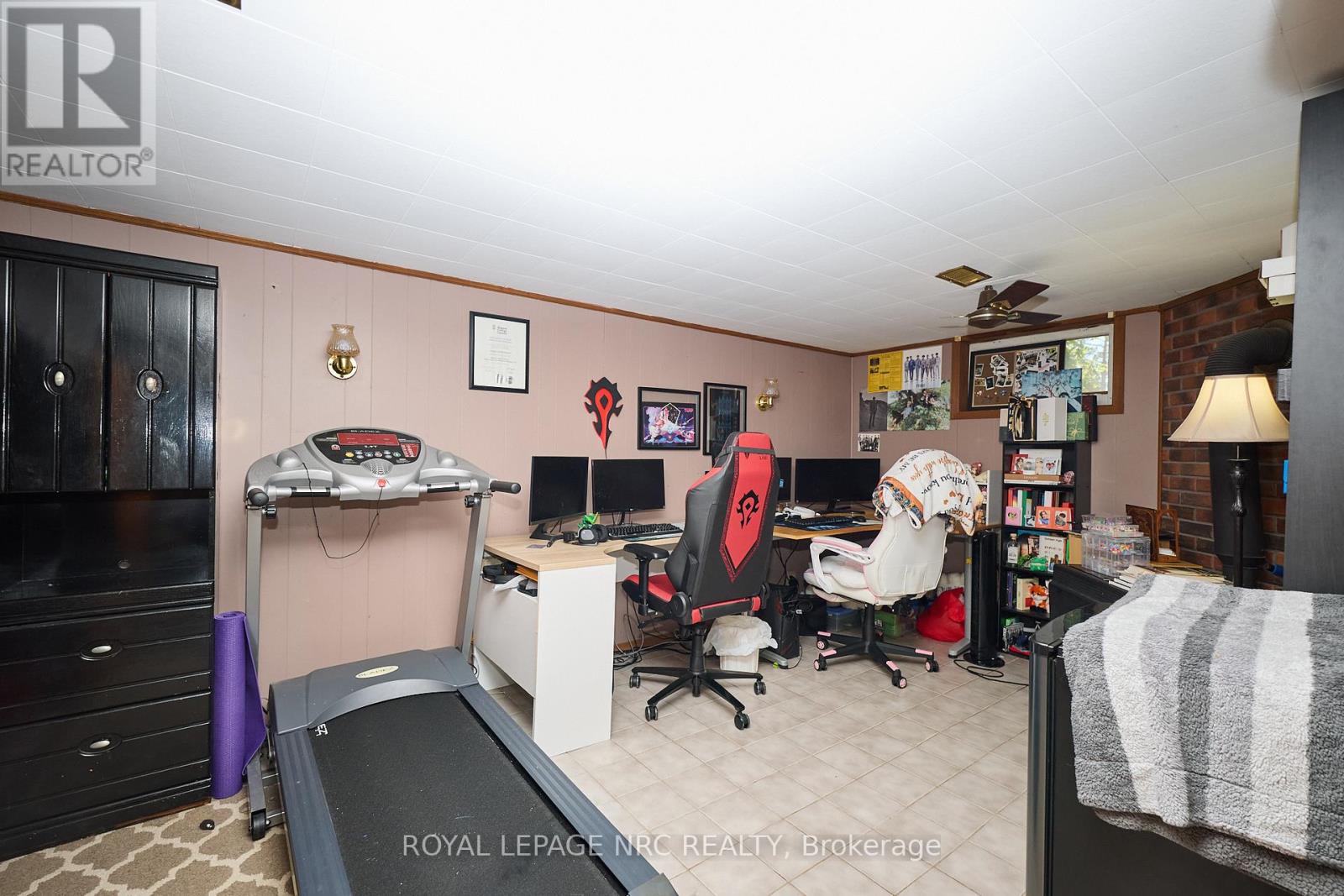 7221 Windsor Crescent, Niagara Falls, Ontario  L2G 1G2 - Photo 21 - X12364872