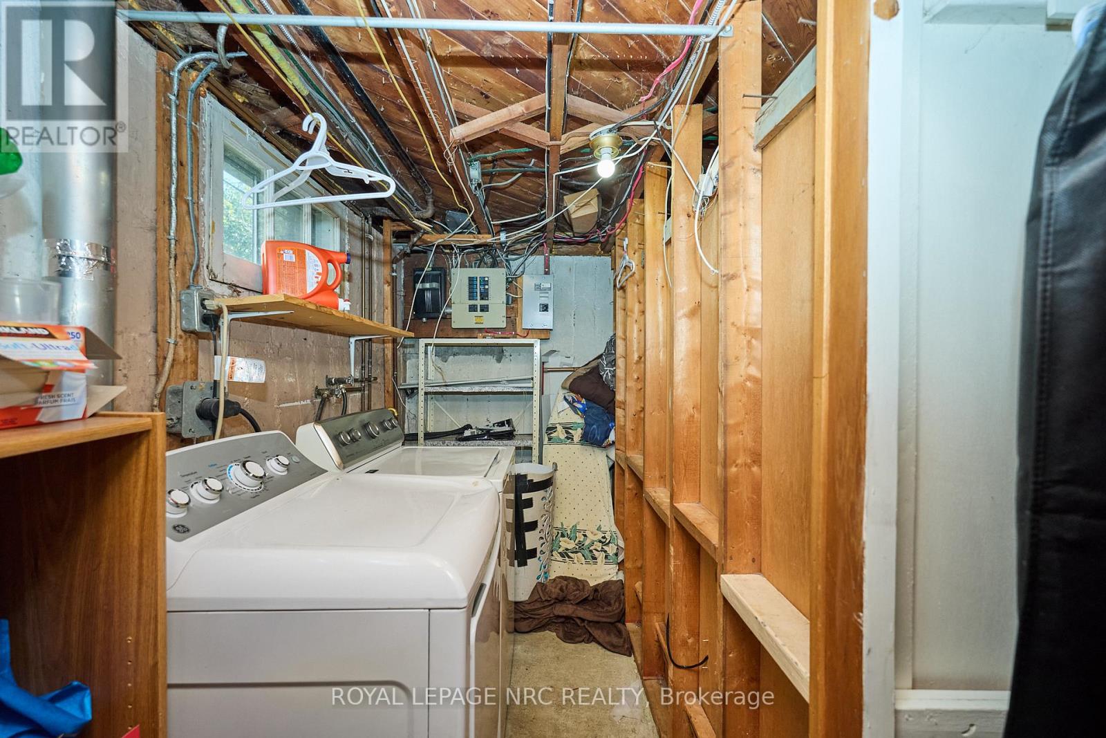 7221 Windsor Crescent, Niagara Falls, Ontario  L2G 1G2 - Photo 23 - X12364872