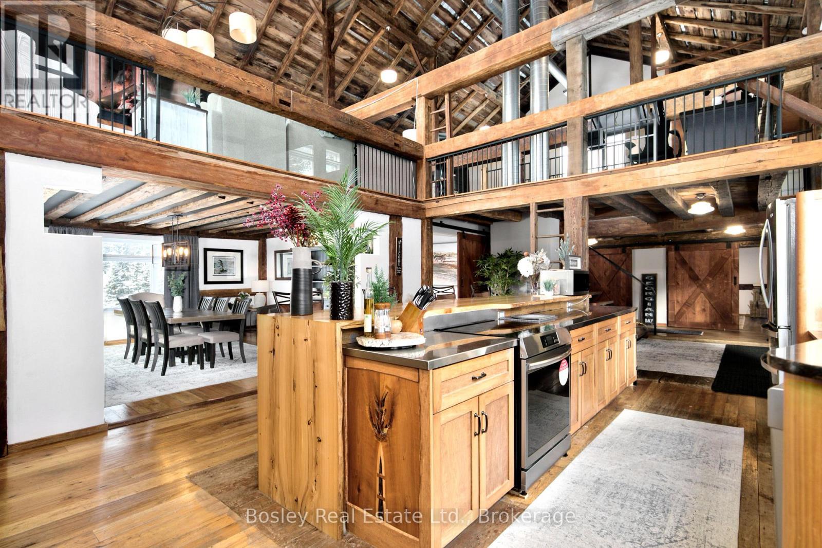 121 Old Highway 26, Meaford, Ontario  N4L 1W7 - Photo 6 - X12364888