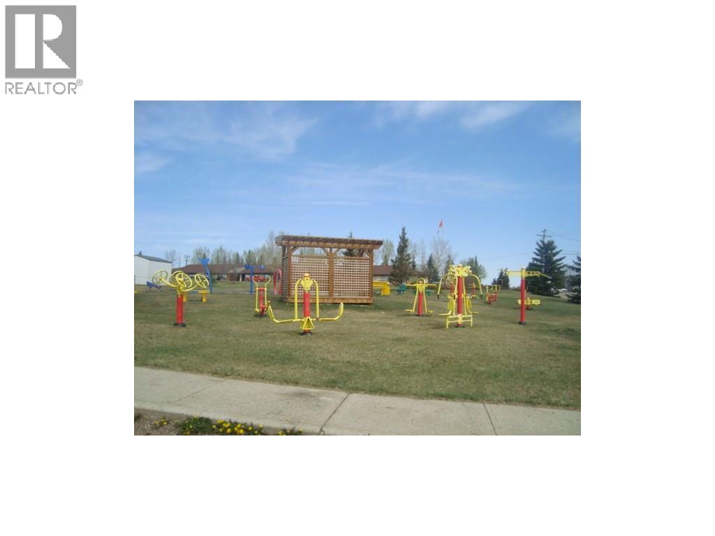 3 Evron Place, Trochu, Alberta  T0M 2C0 - Photo 14 - C4117035