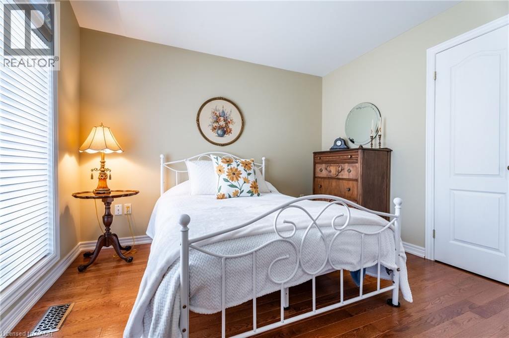 345 Southcote Road, Ancaster, Ontario  L9G 5C4 - Photo 9 - 40763608