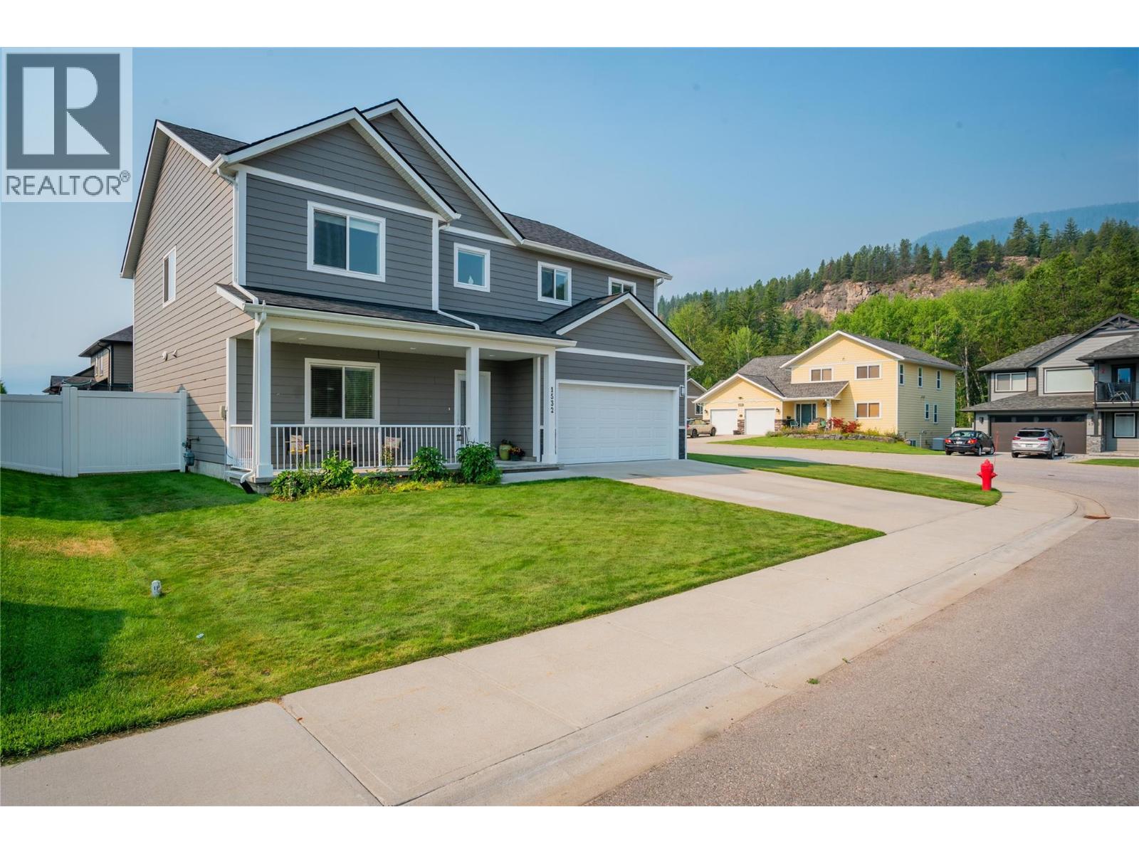 1532 ASPEN Lane, castlegar, British Columbia