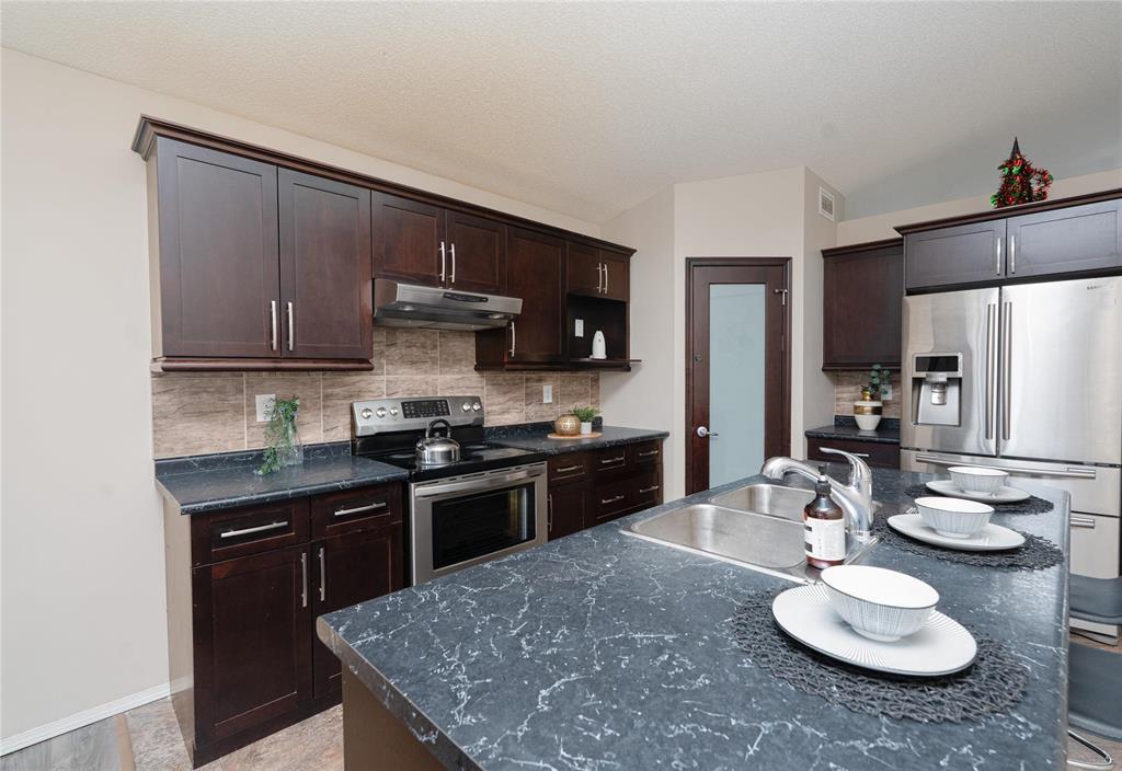 165 Strasbourg Drive, Winnipeg, Manitoba  R2P 1S1 - Photo 8 - 202521427