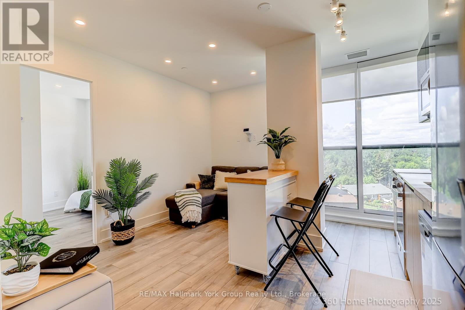 534 - 3100 Keele Street, Toronto, Ontario  M3M 2H4 - Photo 12 - W12303131