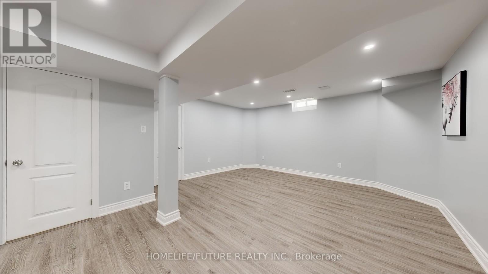 51 Estate Garden Drive, Richmond Hill, Ontario  L4E 3V5 - Photo 33 - N12357335