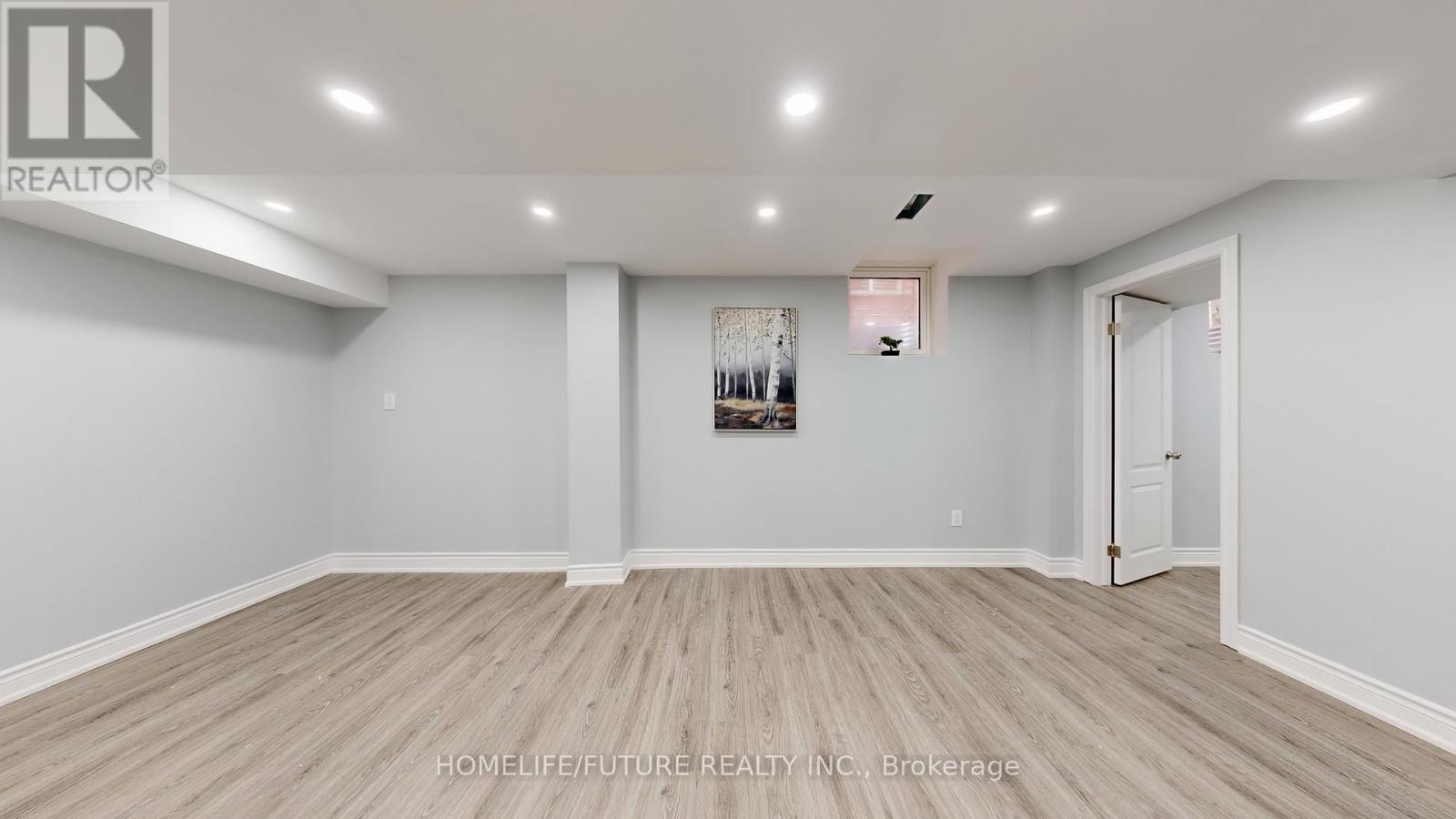 51 Estate Garden Drive, Richmond Hill, Ontario  L4E 3V5 - Photo 34 - N12357335
