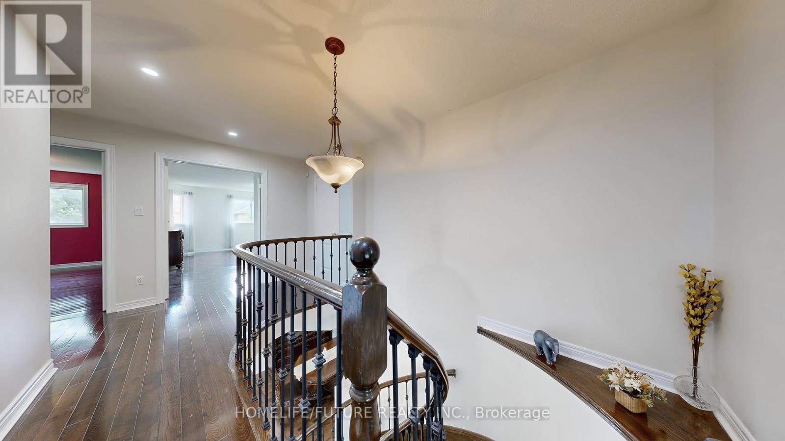 51 Estate Garden Drive, Richmond Hill, Ontario  L4E 3V5 - Photo 23 - N12357335