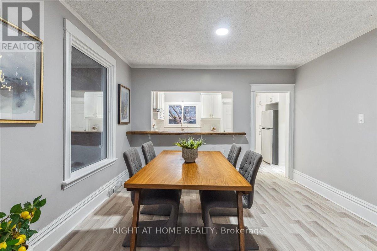 16 Birch Avenue E, Hamilton, Ontario  L8L 6H3 - Photo 4 - X12268971