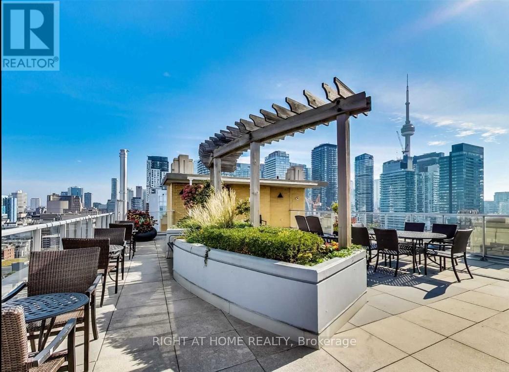908 - 438 Richmond Street W, Toronto, Ontario  M5V 3S6 - Photo 4 - C12364837