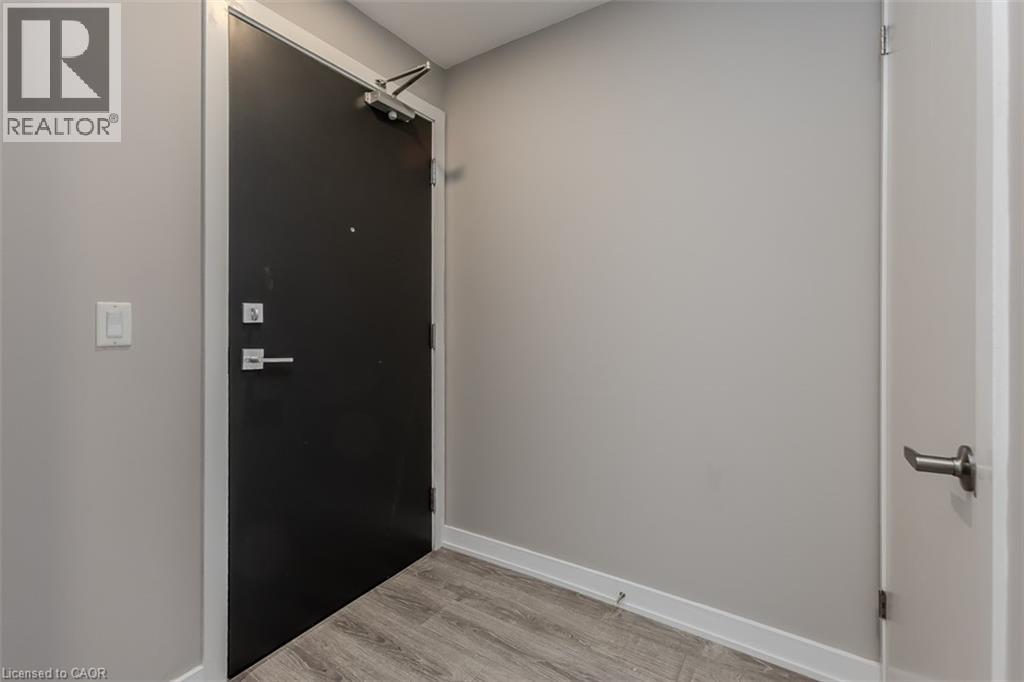 5260 Dundas Street Unit# C320, Burlington, Ontario  L7R 0J7 - Photo 9 - 40746969