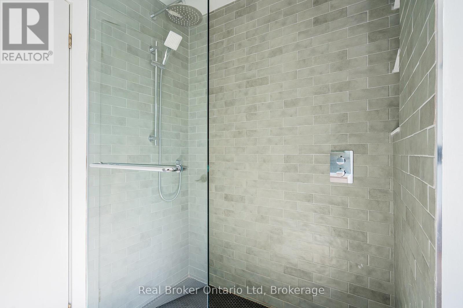 46447 Old Mail Road, Meaford, Ontario  N4L 1W7 - Photo 32 - X12363748