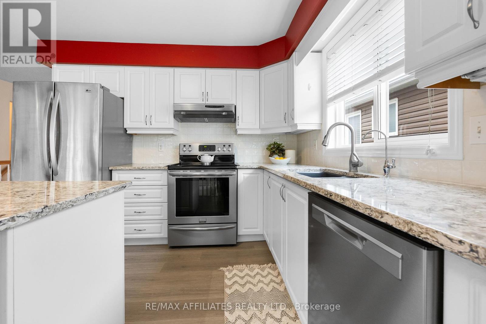 74 Decaria Boulevard, Perth, Ontario  K7H 3R3 - Photo 11 - X12364961