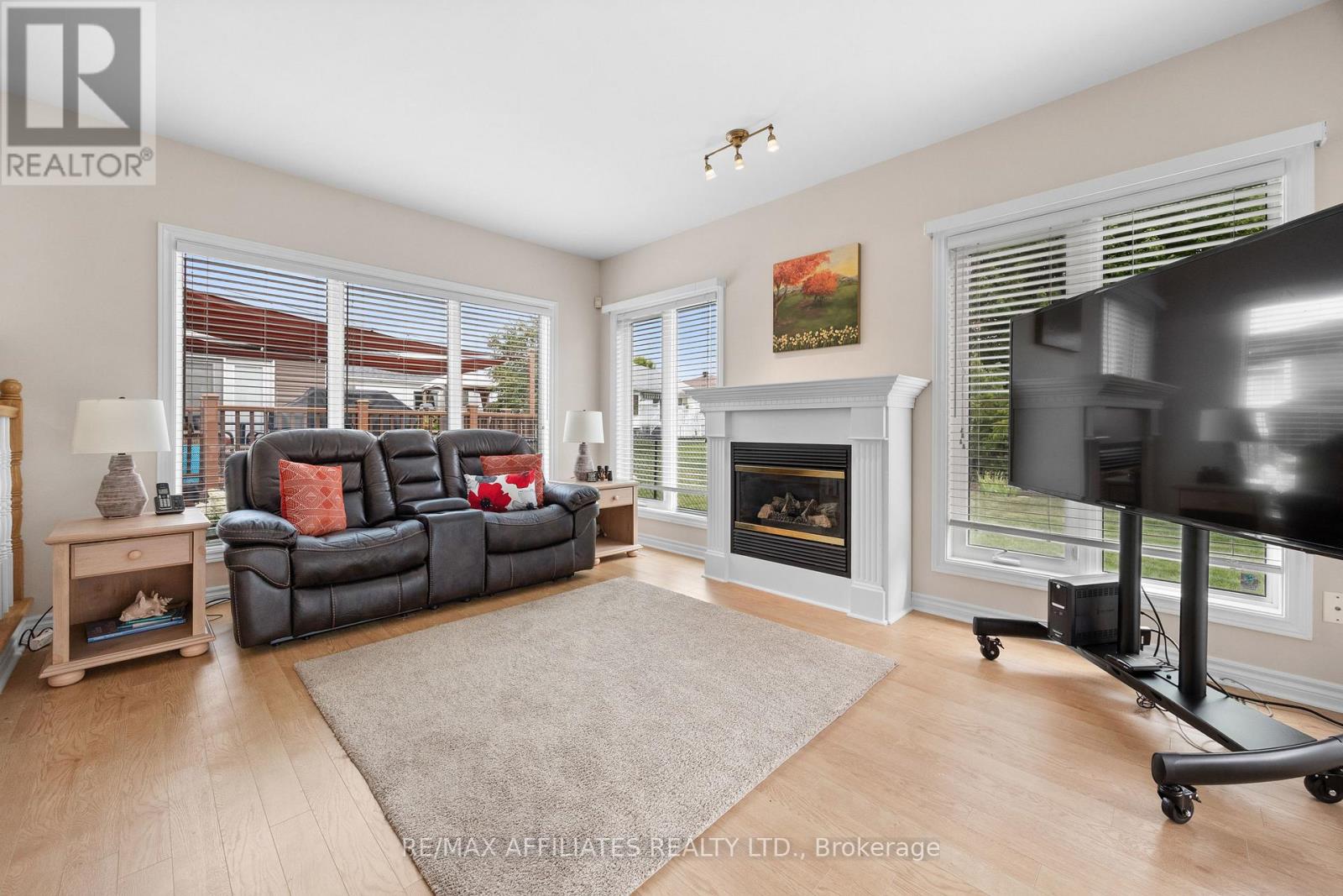 74 Decaria Boulevard, Perth, Ontario  K7H 3R3 - Photo 14 - X12364961